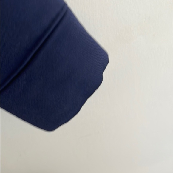 Under Armour Dark Blue Hoodie with Cream Logo - Picture 5 of 8